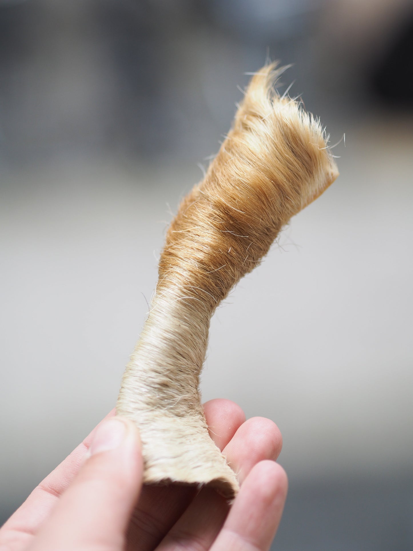 Horsehide strips with fur - 200g.