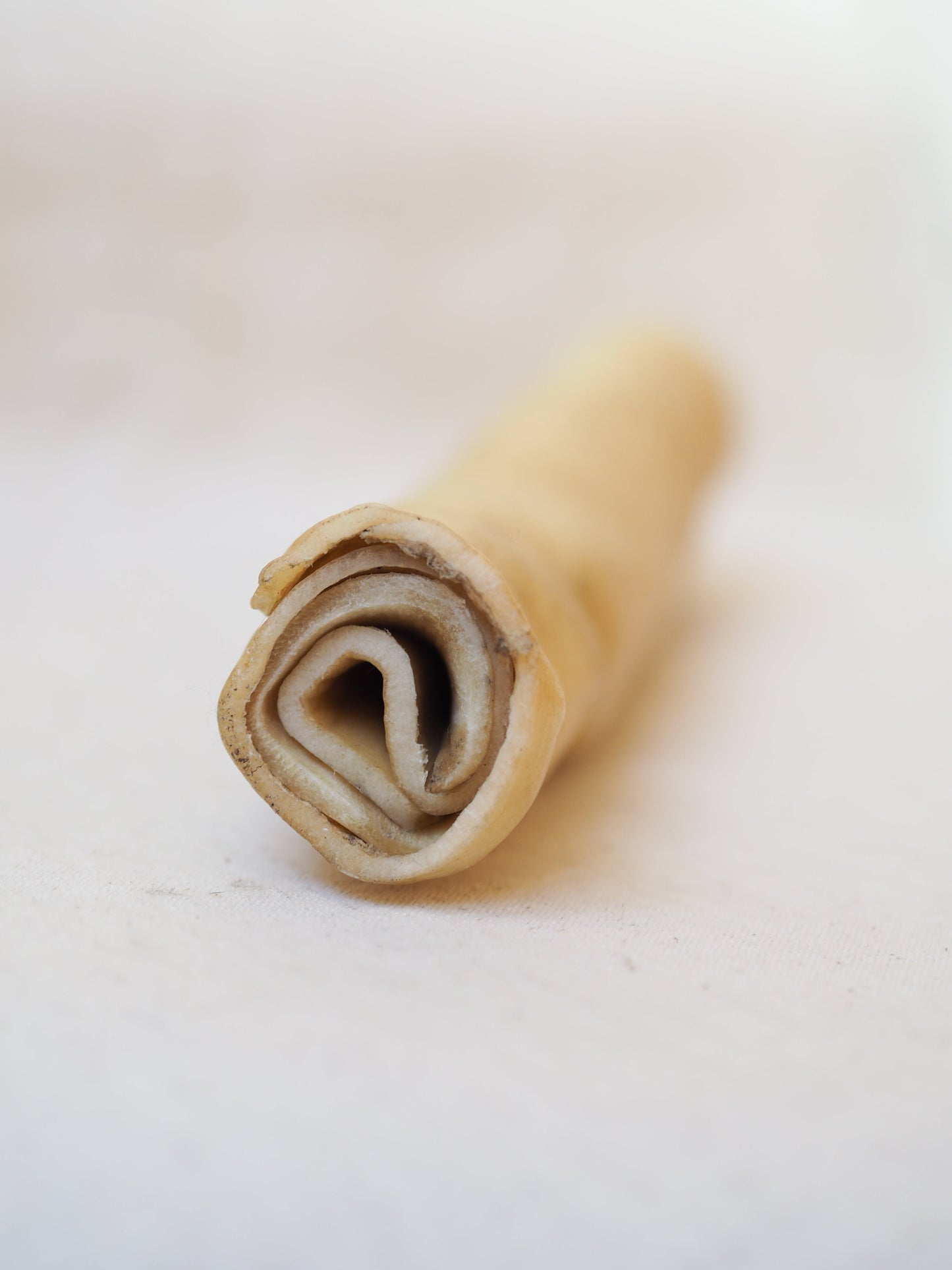 Whesco Ox Head Skin Chewing Roll