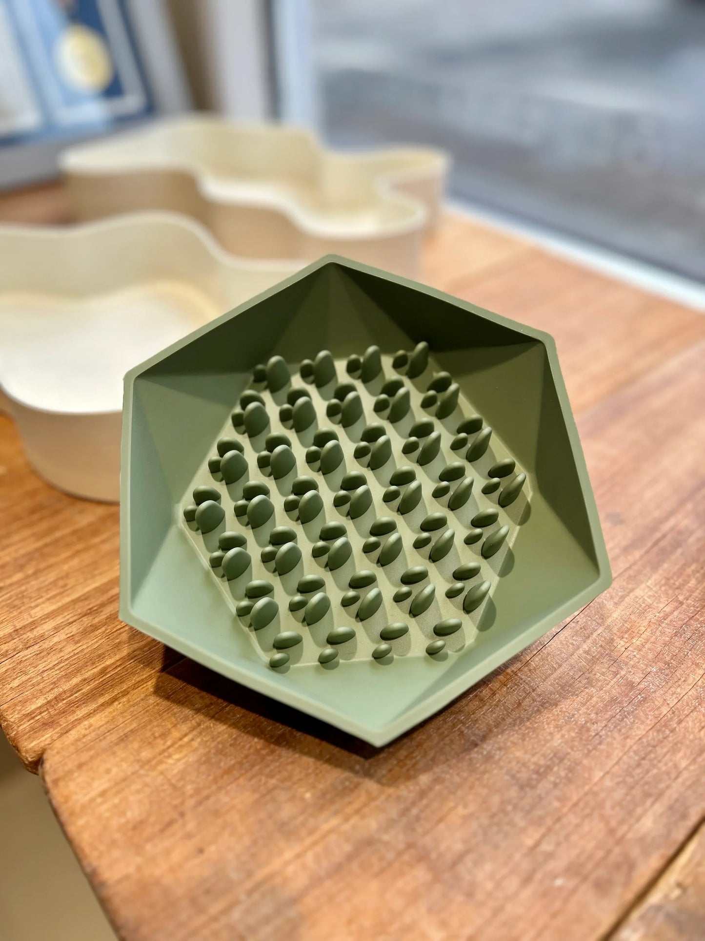 Slowfeeder food bowl Pine