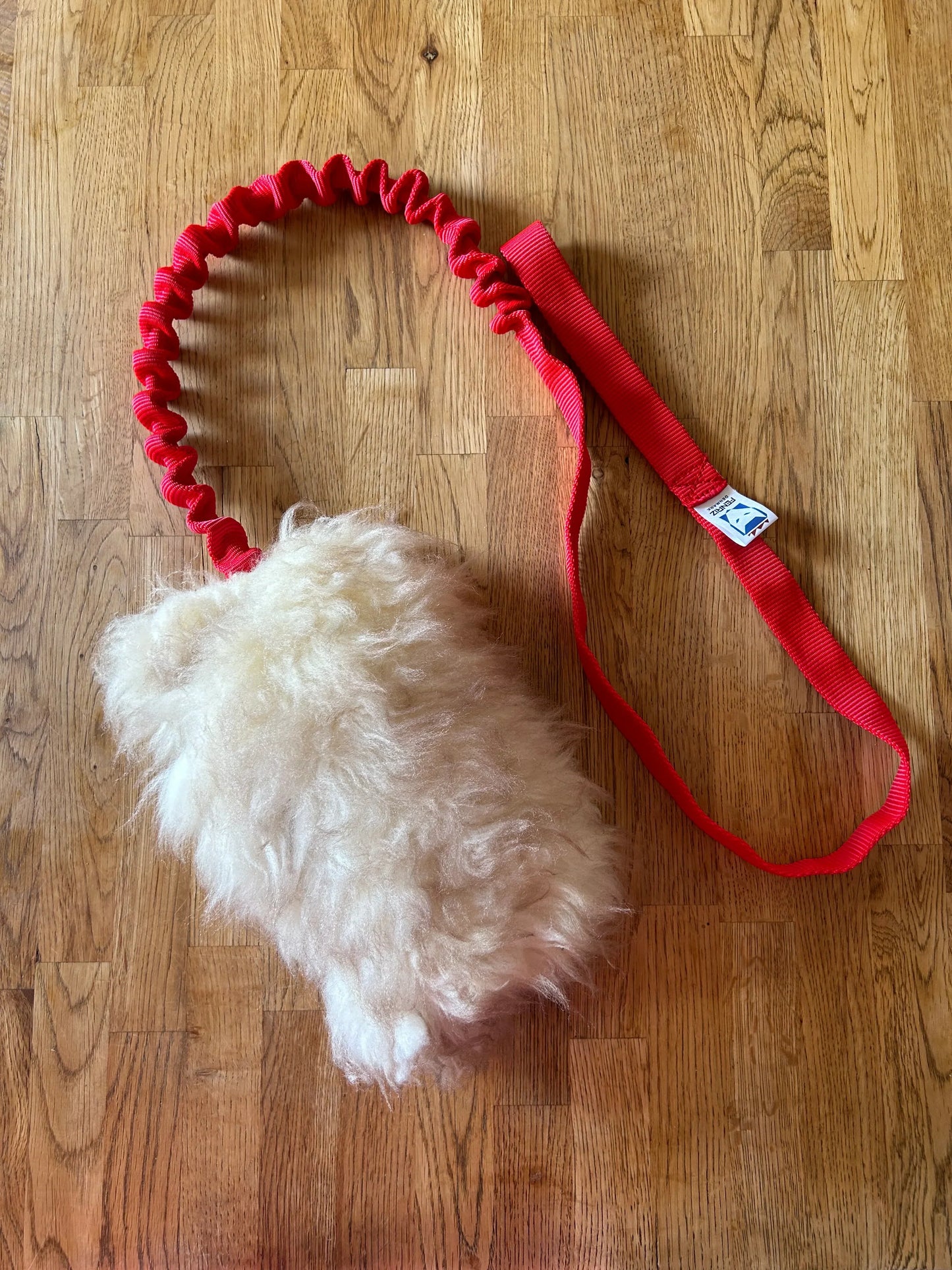 Fenriz Active Bungee Chaser w. Sheepskin