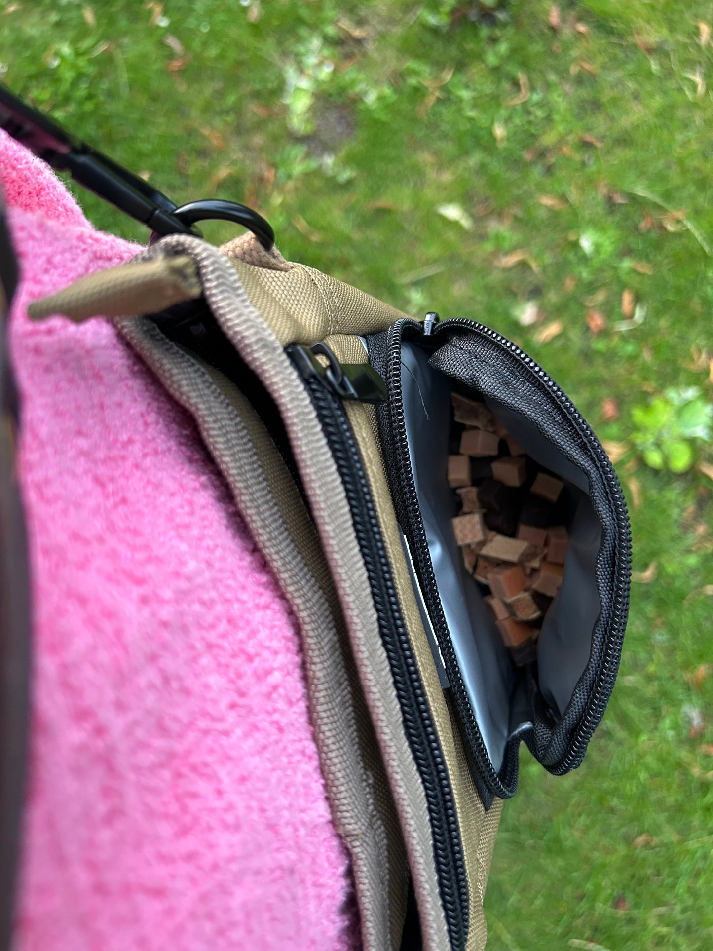 Adventure treat bag - Orca